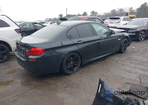 2013 BMW 550I xDrive z USA, uszkodzony, nr VIN WBAFU9C50DDY72670